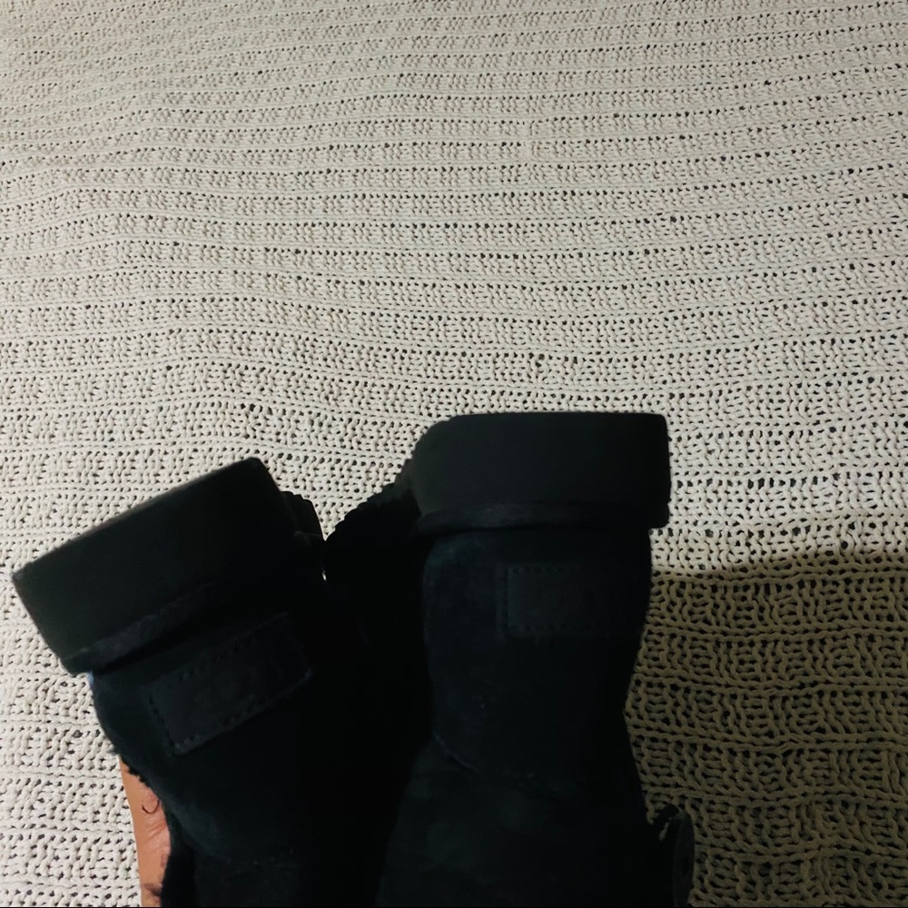 Ugg Bailey boots - Picture 3 of 11